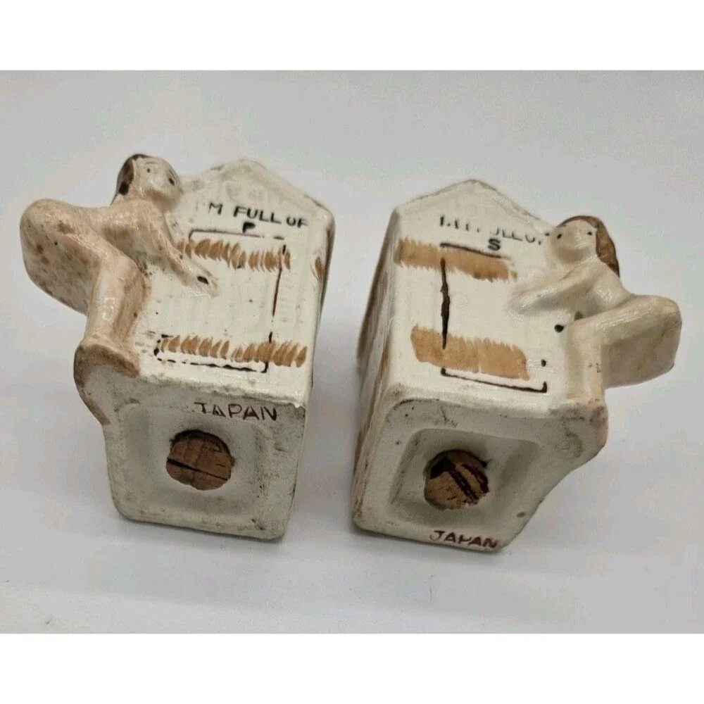 Vtg Risqué Pinup Girls Salt And Pepper Shaker “I'm Full Of” Outhouse